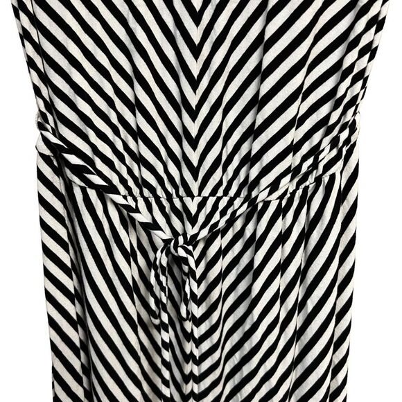 😊 3/$30 summer dress B&W w/ tie at waist, from Target (Merona) Sz M - Picture 4 of 10